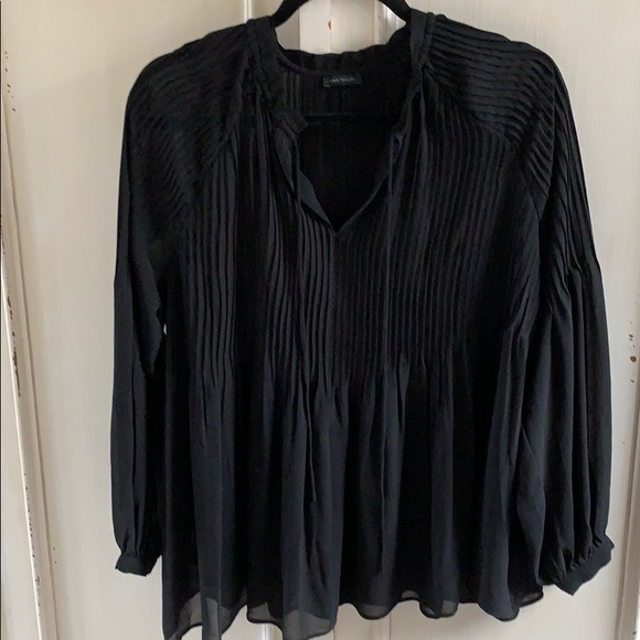 Ann Taylor sheer flowey top--worn once - Picture 1 of 4